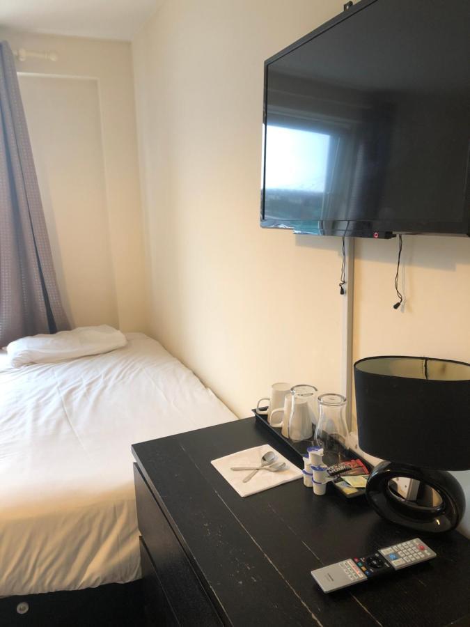 Wallace Budget Rooms Glasgow Bagian luar foto