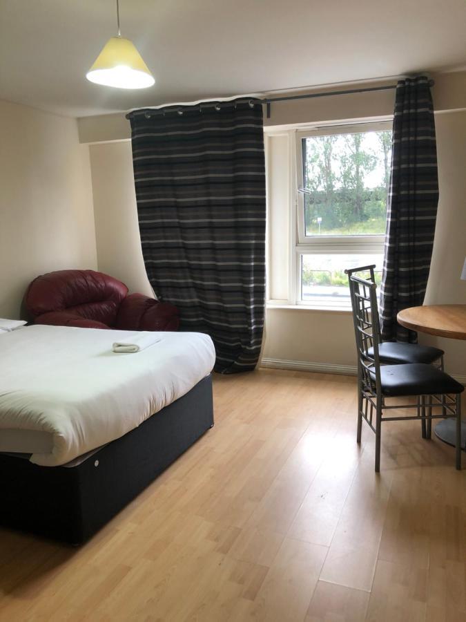 Wallace Budget Rooms Glasgow Bagian luar foto